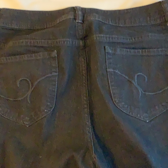 Auditions by Chico black straight leg - Picture 3 of 3